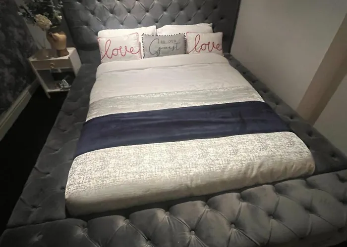 بيت خشبي Charming Retreat