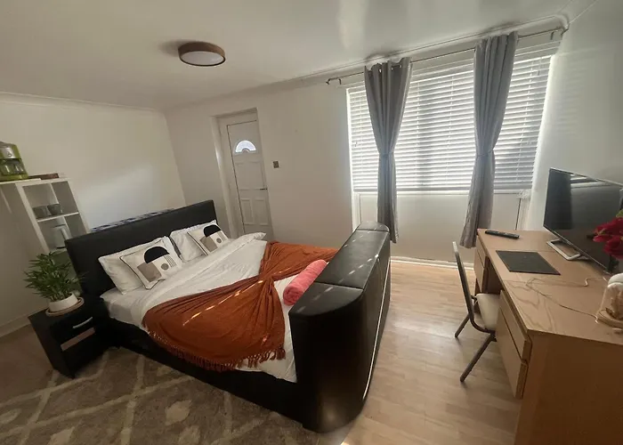 Charming Retreat بيت خشبي ليدز