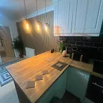 Charming Retreat *