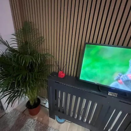 Charming Retreat Дерев'яний котедж *