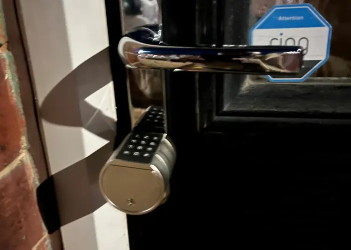 Charming Retreat Lodge *